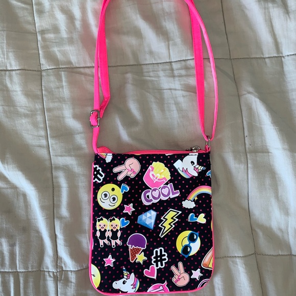 Justice Crossbody Bag - Picture 2 of 4